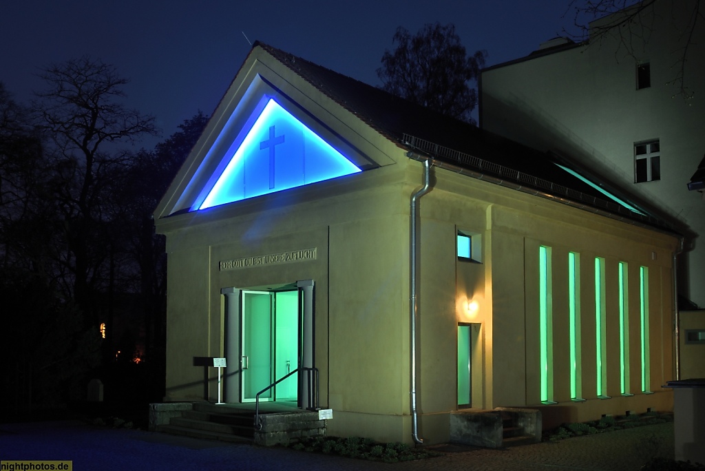 Berlin Mitte Kapelle Dorotheenstädtischer Friedhof von Moreira Nedelykov Architekten von Lichtkünstler James Turrell umgebaut 2018