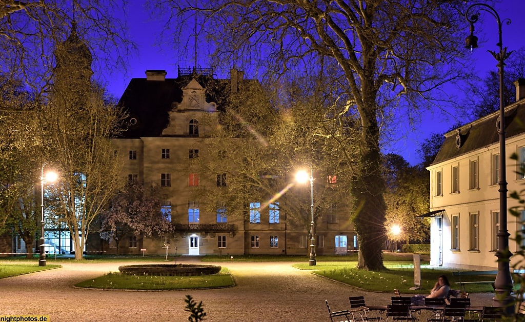 Berlin Wannsee Jagdschloss Glienicke erbaut 1682-1684. Entwurf vermutlich von Charles Philippe Dieussart für Kurfürst Friedrich Wilhelm. Ehrenhof