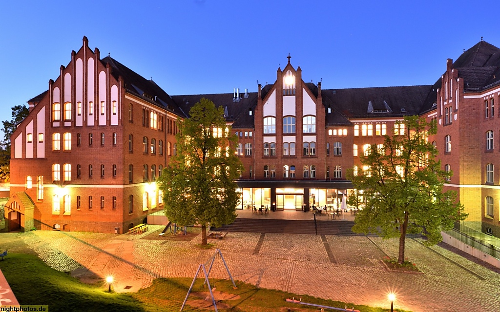 Berlin Rummelsburg Jugendherberge Ostkreuz erbaut 1906-1908 von Ringel als Gemeindeschule Boxhagen