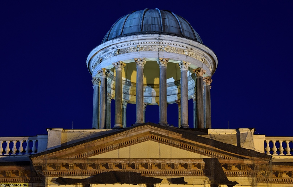 Berlin Charlottenburg Sammlung Scharf-Gerstenberg erbaut 1851-1859 als Gardekaserne des Regiments 'Garde du Corps' von Architekt Friedrich August Stüler. Monopteros als Belvedere