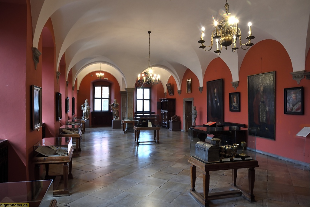 Poznan Rathaus Der königliche Saal. Restauriert 1954. Sala Królewska