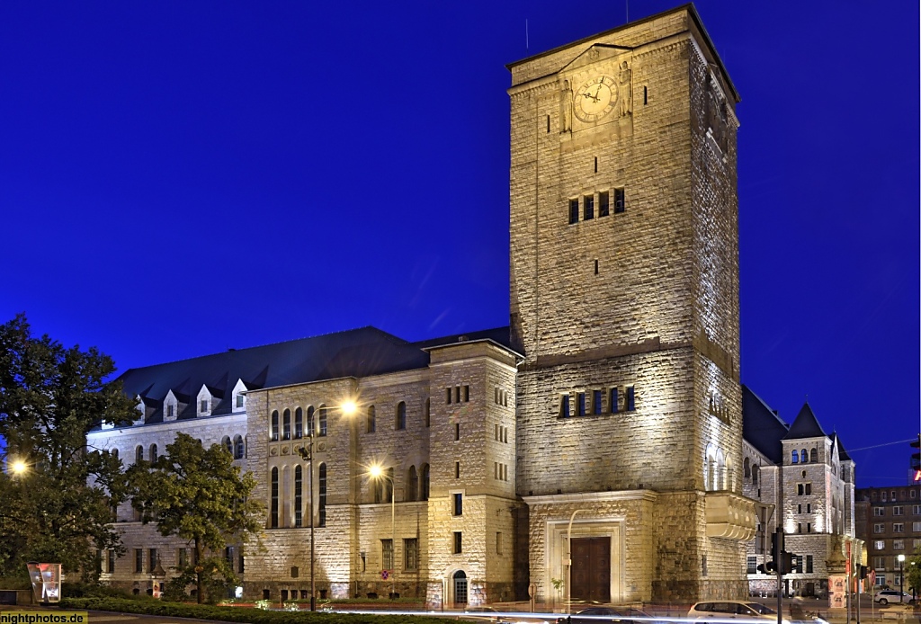 Poznan Kaiserliches Residenzschloss erbaut 1905-1910 v Architekt Franz Schwechten. Zamek Cesarski w Poznaniu