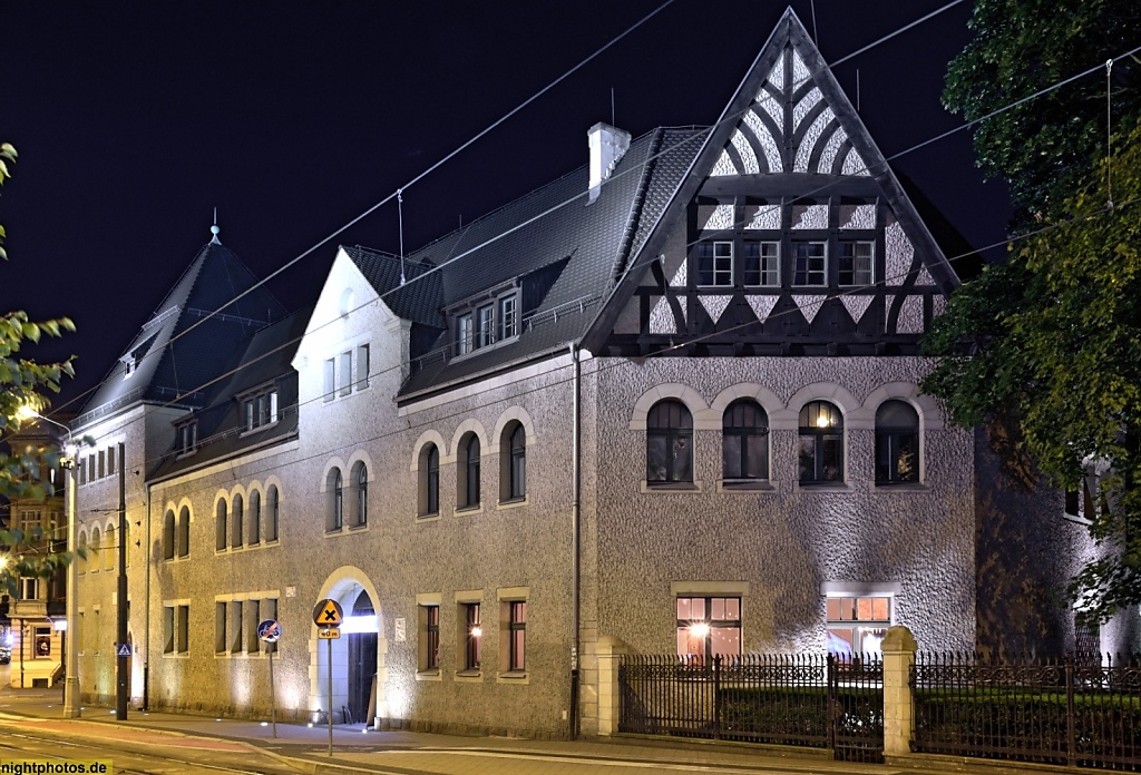 Poznan Kaiserliches Residenzschloss erbaut 1905-1910 von Architekt Franz Schwechten. Zamek Cesarski w Poznaniu. Nebengebäude