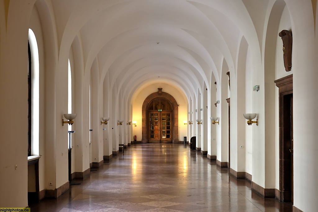 Poznan Kaiserliches Residenzschloss erbaut 1905-1910 von Architekt Franz Schwechten. Zamek Cesarski w Poznaniu. Innenaufnahme