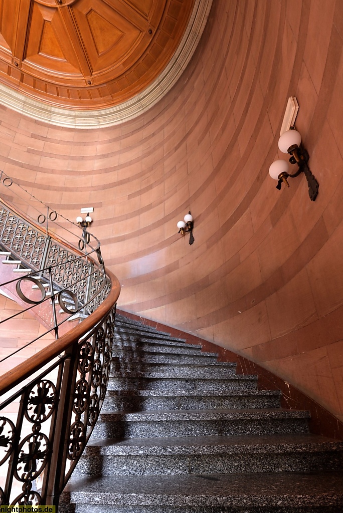 Poznan Kaiserliches Residenzschloss erbaut 1905-1910 von Architekt Franz Schwechten. Zamek Cesarski w Poznaniu. Innenaufnahme