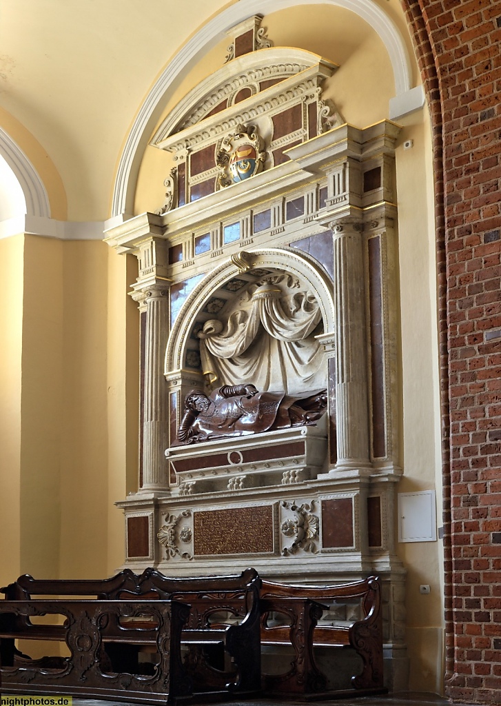 Poznan. Posener St-Peter-und-Paul-Kathedrale erbaut ab 14 Jahrhundert. Bazylika archykatedralna św Piotra i św Pawła w Poznaniu. Katedra Poznańska