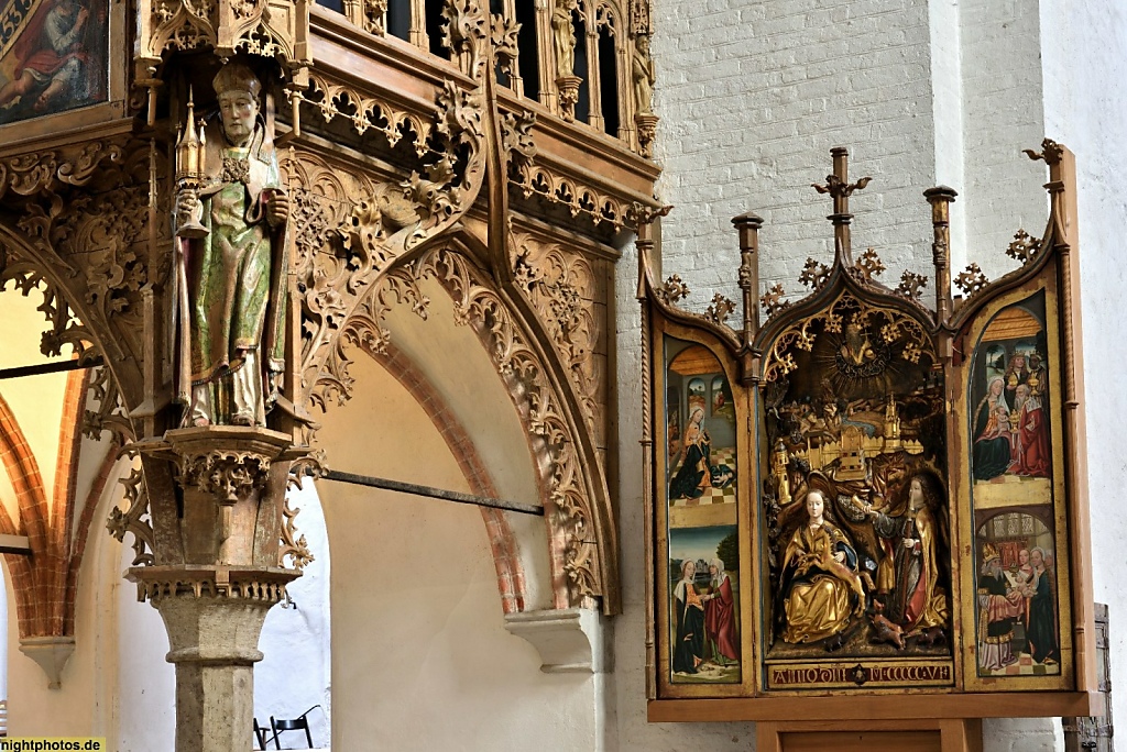 Lübeck Dom. Erbaut romanisch 1173-1230. Lettner geschnitzt von Bernt Notke 1470-1477. Patronatsfigur Hl Blasius