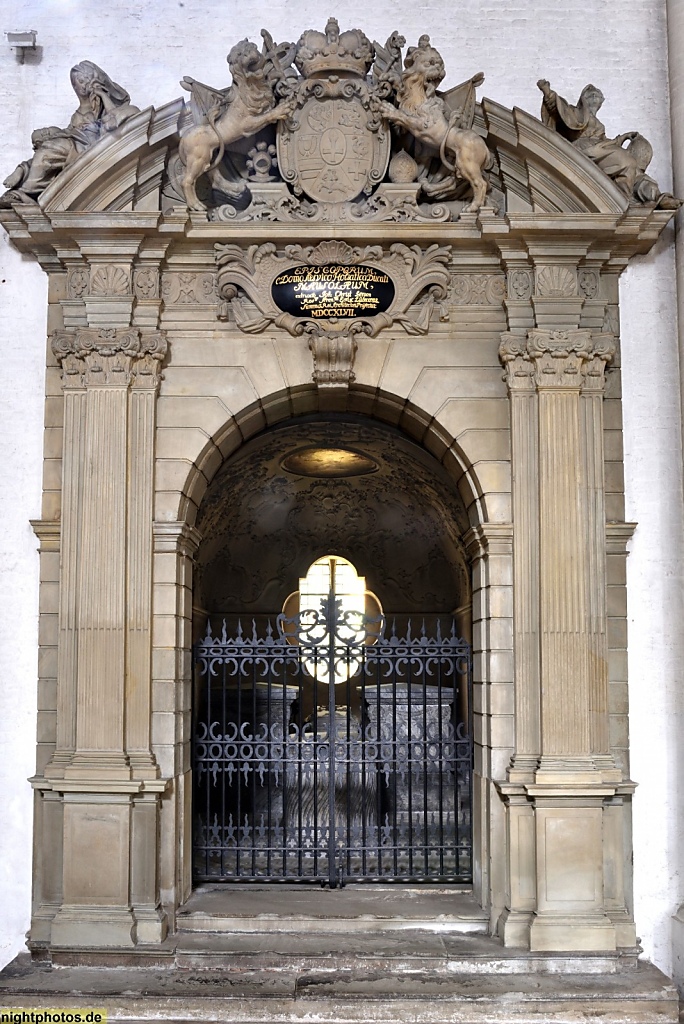 Lübeck Dom. Erbaut romanisch 1173-1230. Seitenkapelle