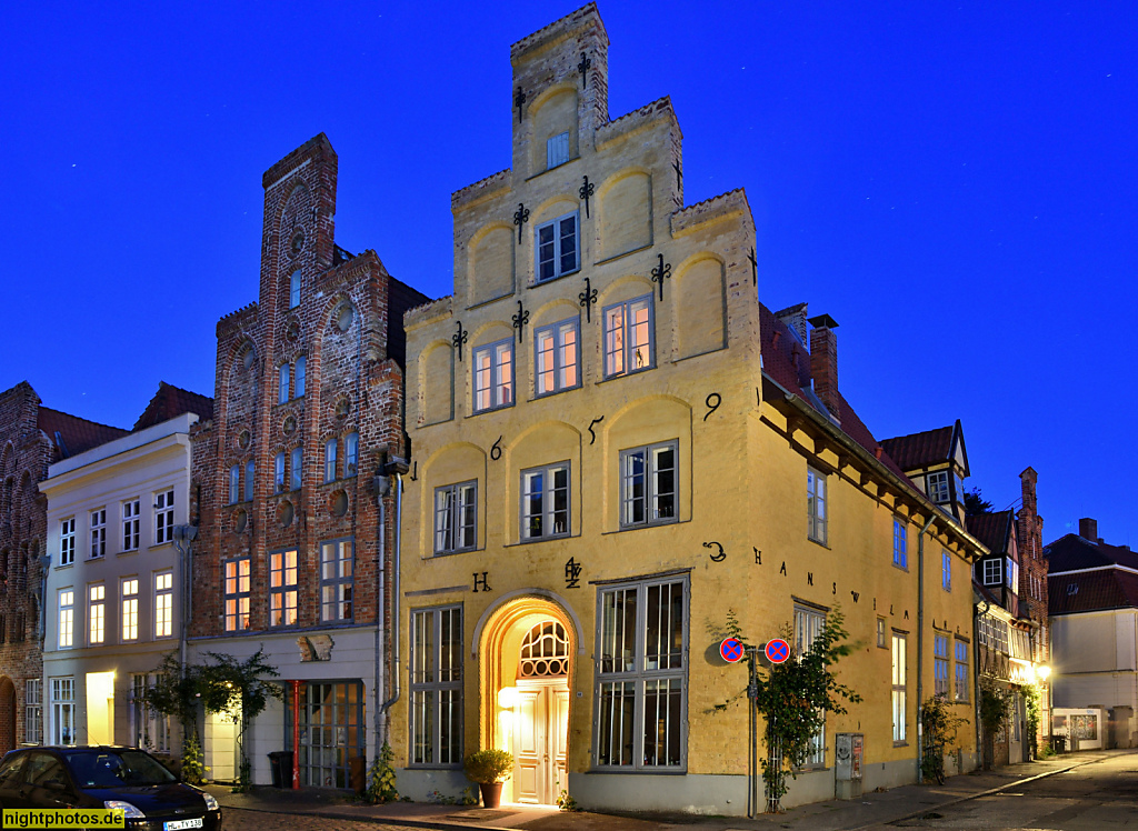 Lübeck Backsteinhaus mit Staffelgiebel von 1659 in der Hundestrasse. Inschrift 'Hans Wilmang'