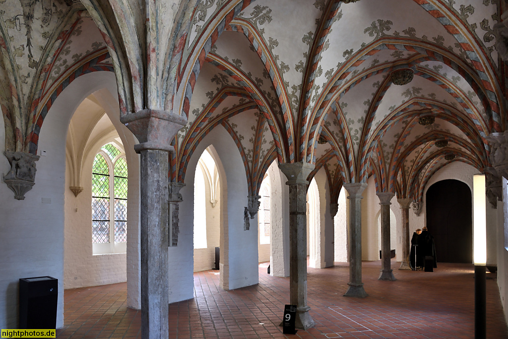 Lübeck Maria-Magdalenen-Kloster. Burgkloster des Dominikanerorden 1227-1531. Kapitelsaal mit Kreuzrippengewoelbe