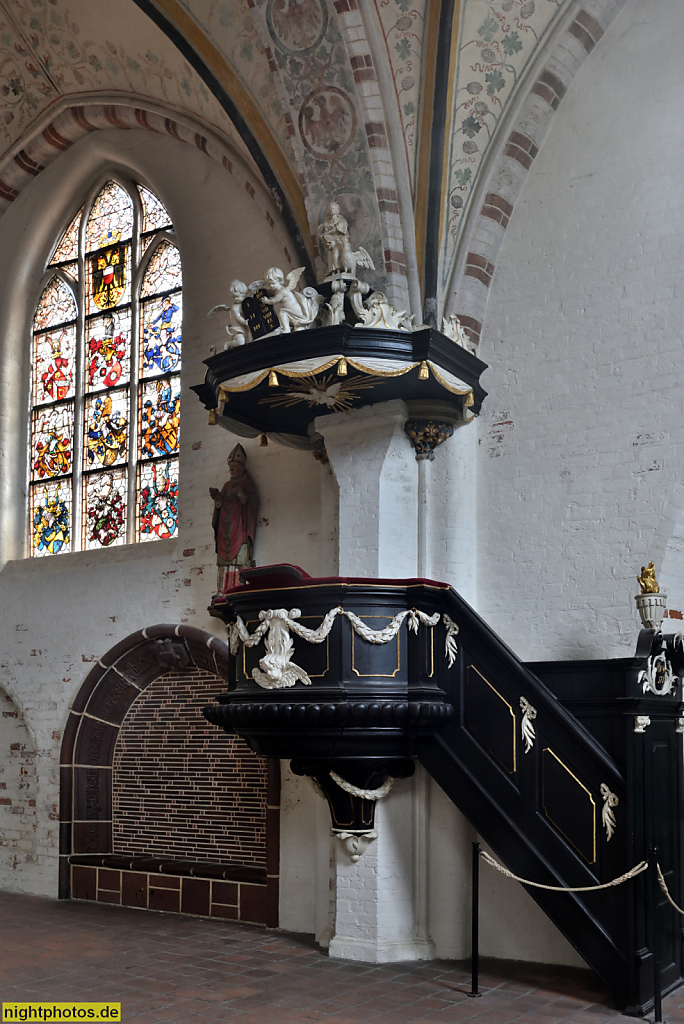 Lübeck Koberg Heiligen-Geist-Hospital erbaut 1286 als Sozialeinrichtung. Kanzel