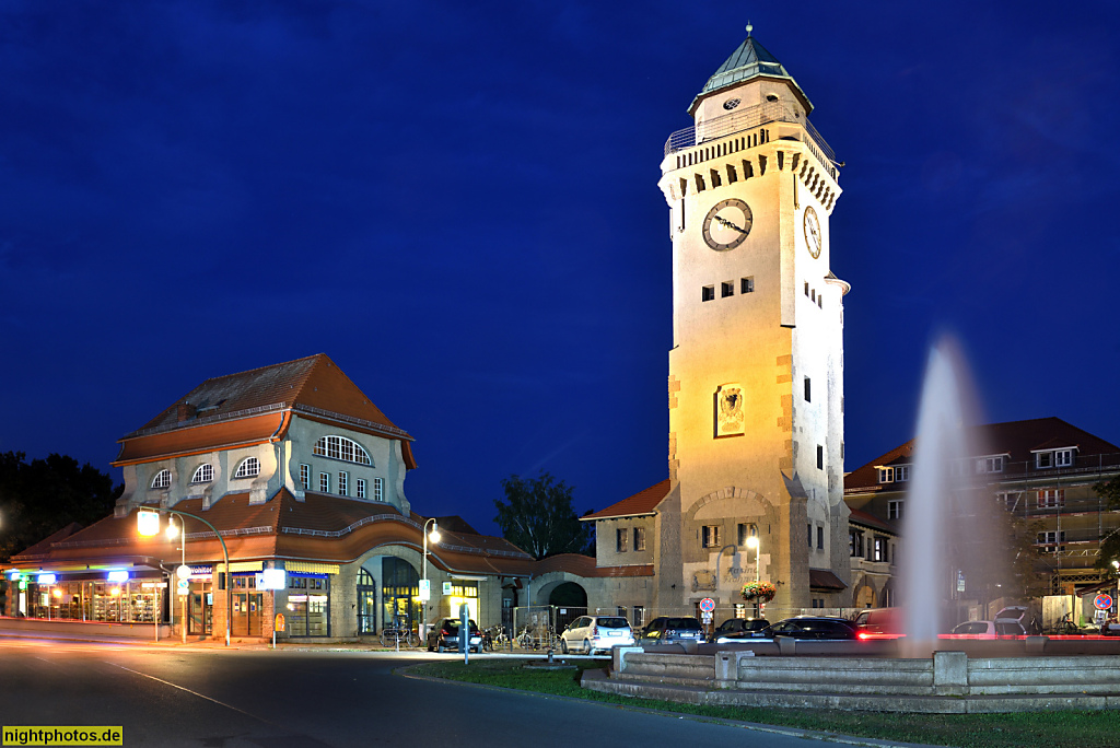 Berlin Frohnau Casinoturm und S-Bahnhof erbaut 1908-1910 von Architektengemeinschaft Gustav Hart und Alfred Lesser