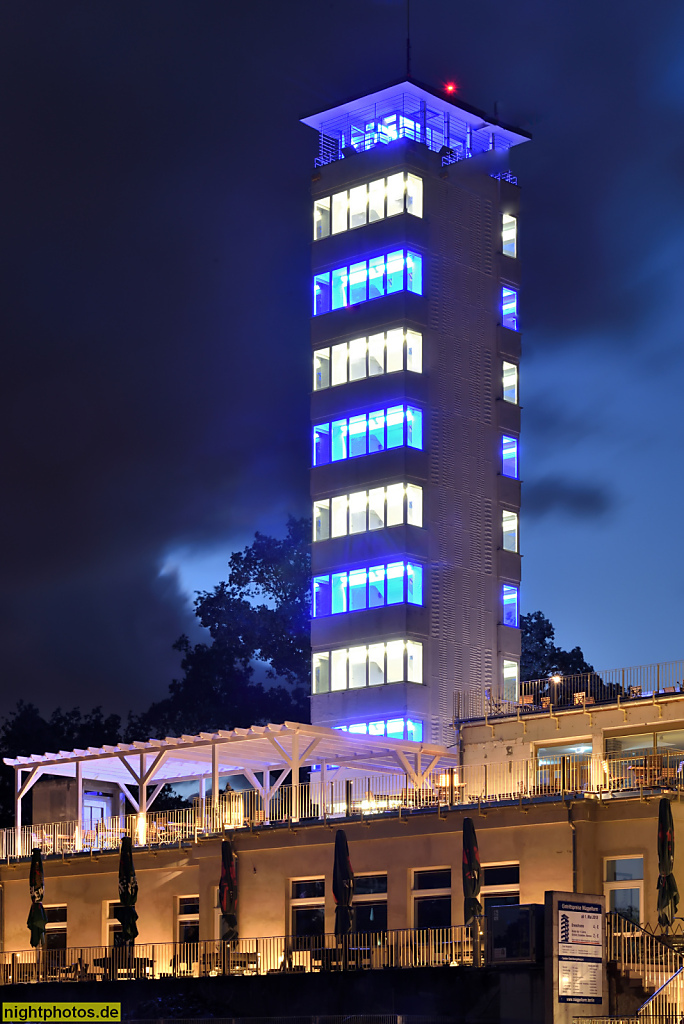 Berlin Köpenick Müggelturm erbaut 1961 nach Entwurf Studentenkollektiv Kunsthochschule Weissensee Siegfried Wagner