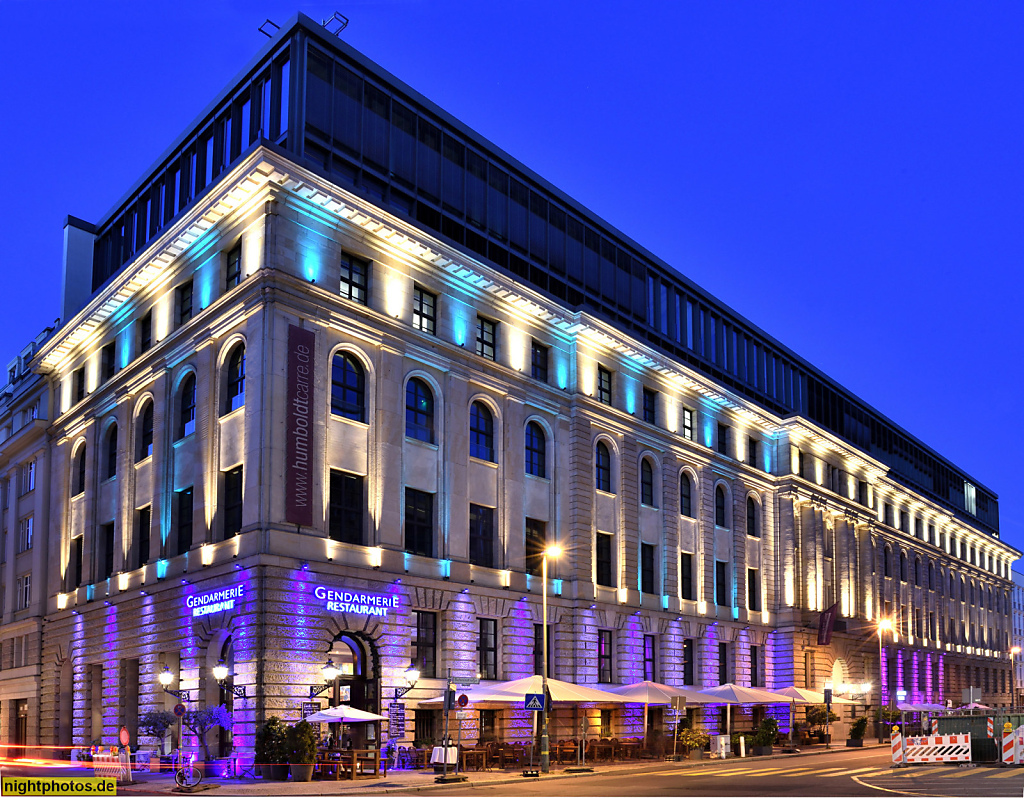 Berlin Mitte Humboldt Carré Konferenzzentrum mit Restaurant Gendarmerie beim Festival of Lights