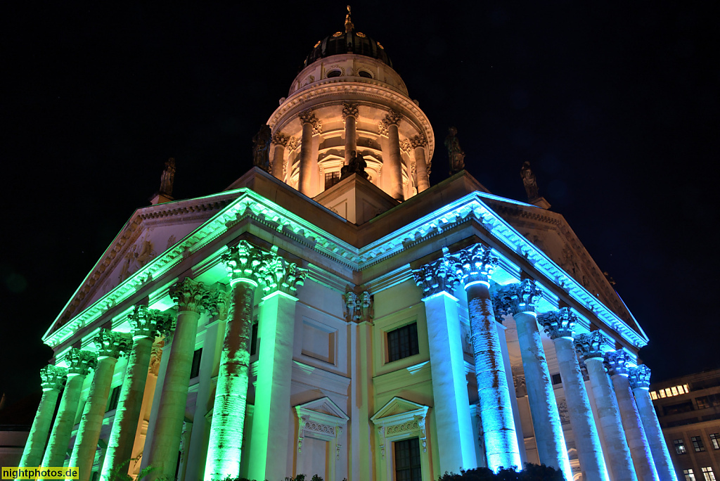 Berlin Mitte Französischer Dom am Gendarmenmarkt. Erbaut 1780-1785 von Carl von Gontard für Friedrich der Grosse (Friedrich II.) Wiederaufbau 1978-1983