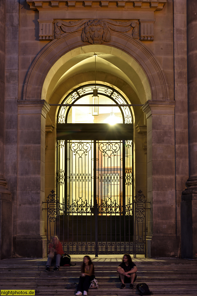 Berlin Mitte Bodemuseum auf der Museumsinsel erbaut 1897-1904 von Ernst von Ihne und Max Hasak nach Plan von Wilhelm von Bode