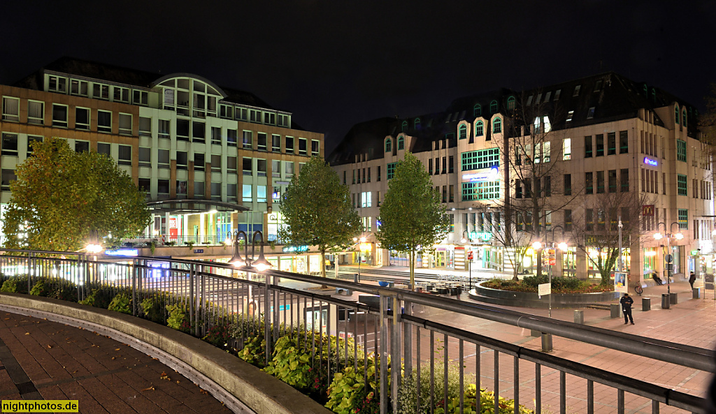 Fulda Bahnhofsvorplatz Randbebauung mit Centhof