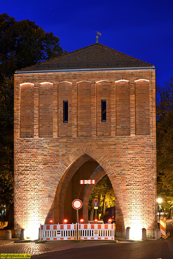 Bernau Mühlentor erbaut 1317-1348 als Teil der Stadtmauer. Abgerissen 1885. Wiedererrichtet 2012