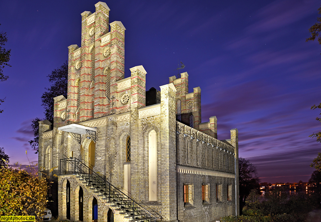 Babelsberg Matrosenhaus im Park Babelsberg erbaut 1842 von Johann Heinrich Strack im Stil Deutscher Gotik