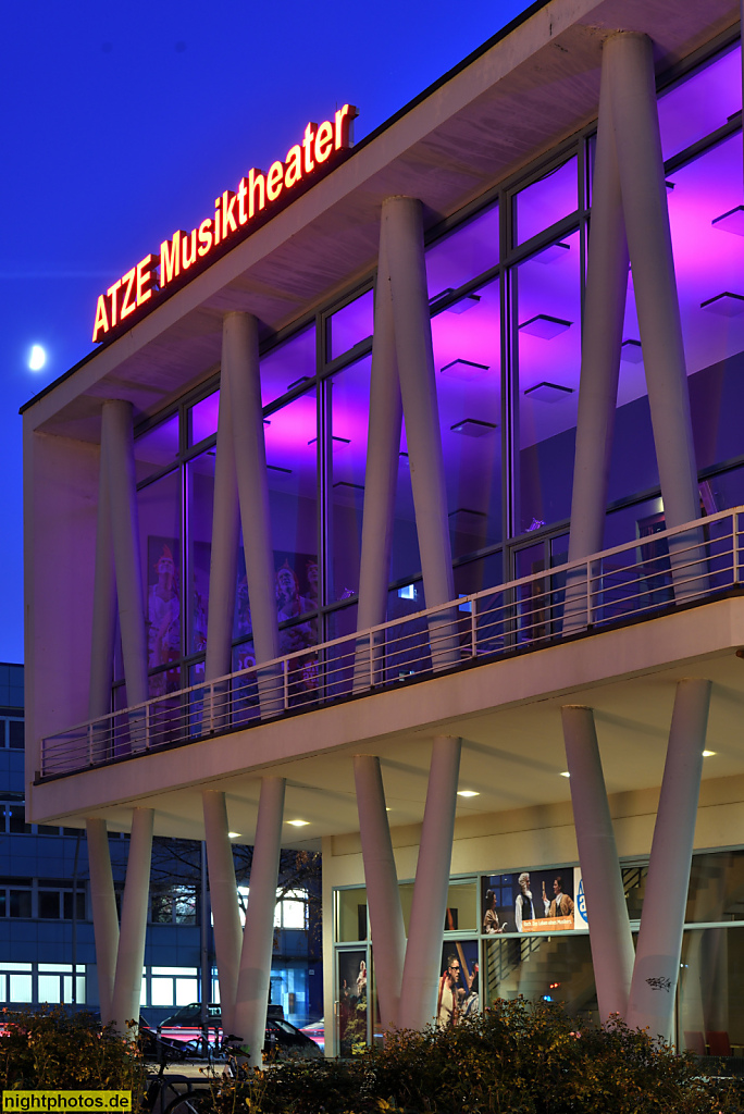 Berlin Wedding Atze Musiktheater im Max-Beckmann-Saal erbaut 1960-1964 von Herbert Rimpl als Aula der Ingenieurschule Gauss