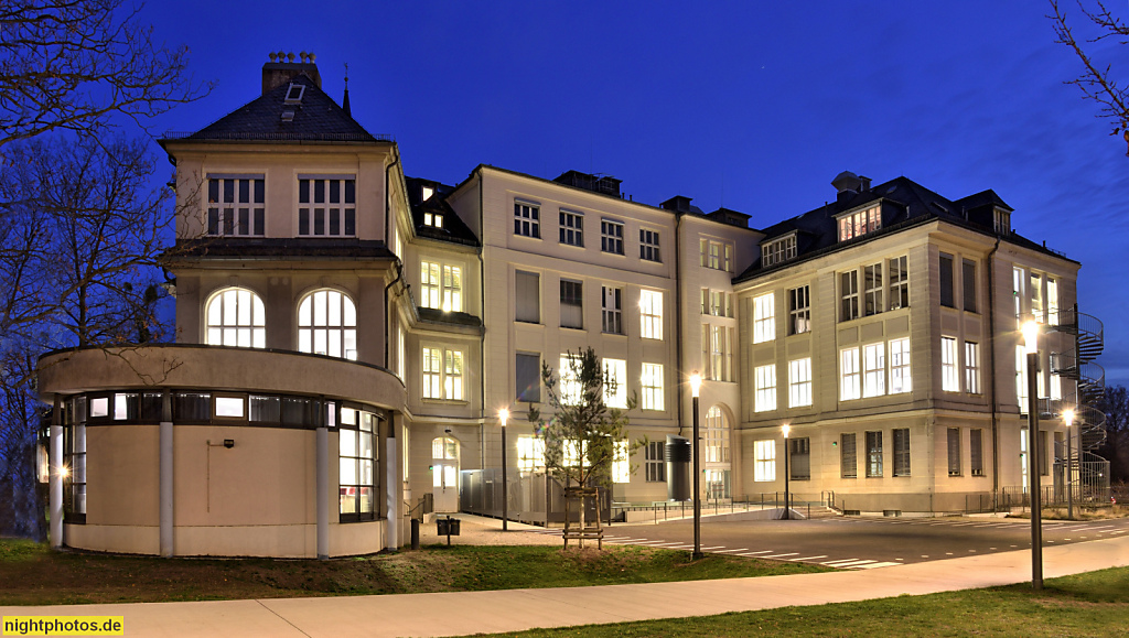 Berlin Dahlem Hahn-Meitner-Institut der Freien Universität erbaut 1911-1912 von Ernst von Ihne und Max Guth als Kaiser-Wilhelm-Institut für Chemie