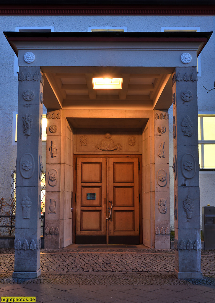 Berlin Dahlem Harnack-Haus Tagungsstätte der Max-Planck-Gesellschaft erbaut von Carl Sattler 1929 als Vortrags- und Begegnungszentrum der Kaiser-Wilhelm-Gesellschaft