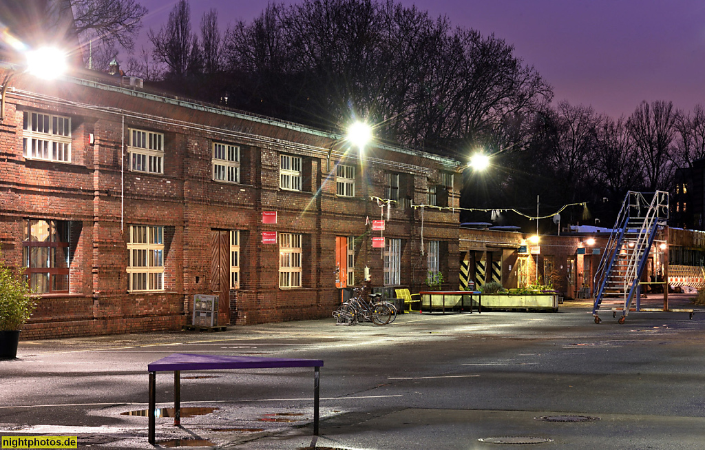 Berlin Mitte Gesundbrunnen Uferstudios fuer zeitgenoessischen Tanz erbaut 1928 von Jean Krämer als Strassenbahnbetriebshof. Ehemalige Personal- und Lagerräume