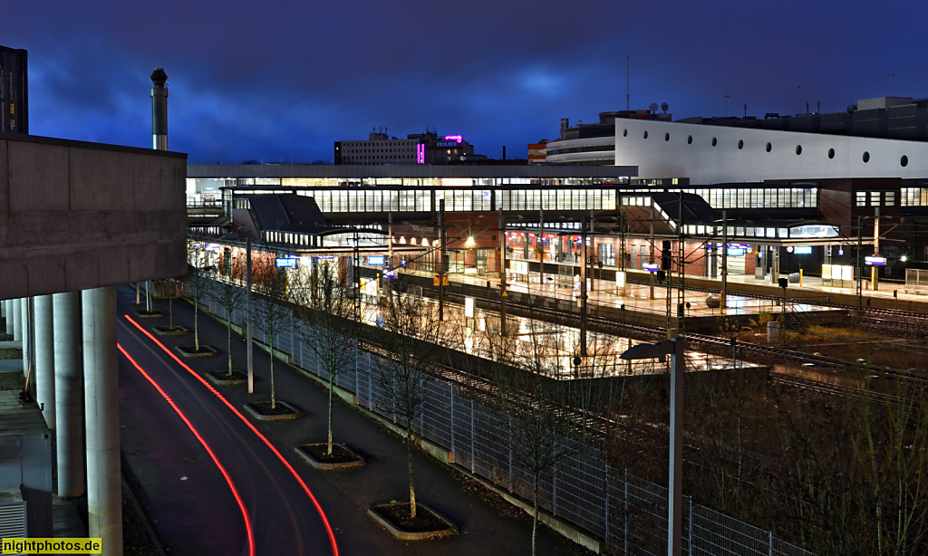 Berlin Mitte Gesundbrunnen Nordkreuz. Bahnhof seit 1872. Letzter Umbau 2013-2015.