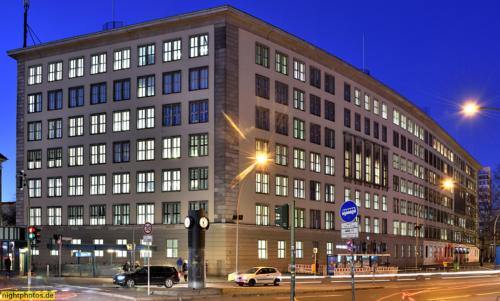 Berlin Schöneberg Hochschule der populären Kuenste erbaut 1938-1939 von Seidel und Lorenz für die Oberste Bauleitung der Reichsautobahn