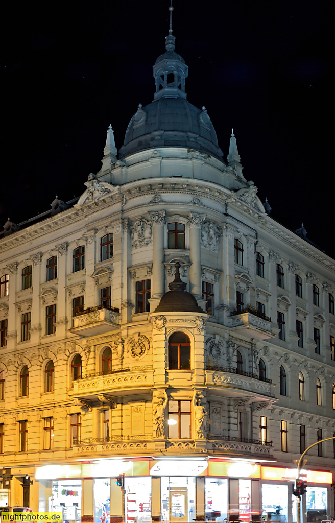 Berlin Schöneberg Mietshaus Altbau mit Fassadenschmuck erbaut 1889-1892 von Koebe und Weissmüller