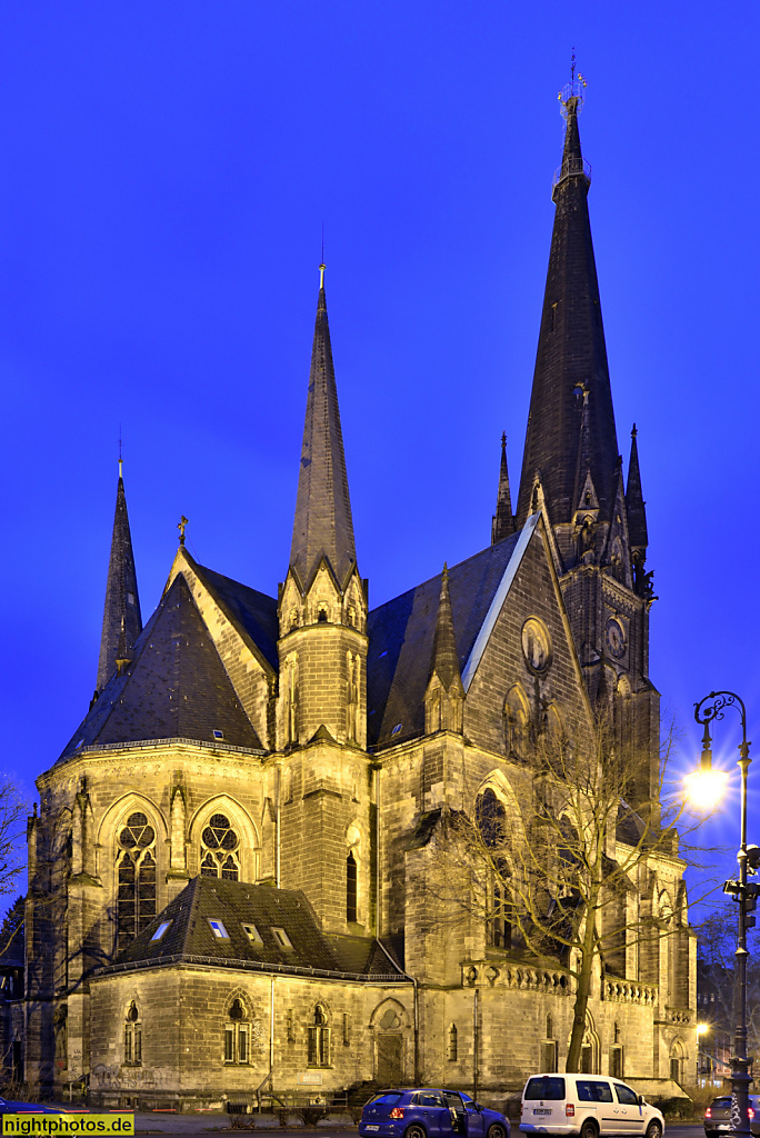 Berlin Kreuzberg Kirche am Südstern erbaut 1894-1897 von Ernst August Roßteuscher als evangelische Garnisonkirche im neugotischen Stil auf dem Kaiser-Friedrich-Platz