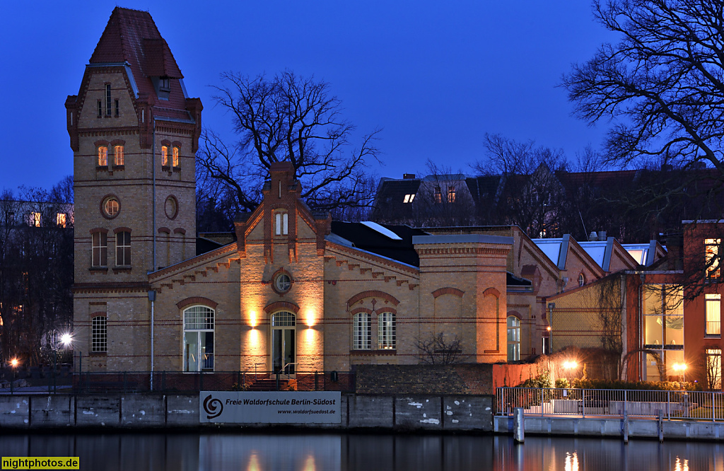 Berlin Niederschöneweide Freie Waldorfschule Berlin-Südost. Erbaut 1897 von Robert Buntzel als Werkhalle und Wasserturm der Textilverarbeitungsfabrik Otto Schneider