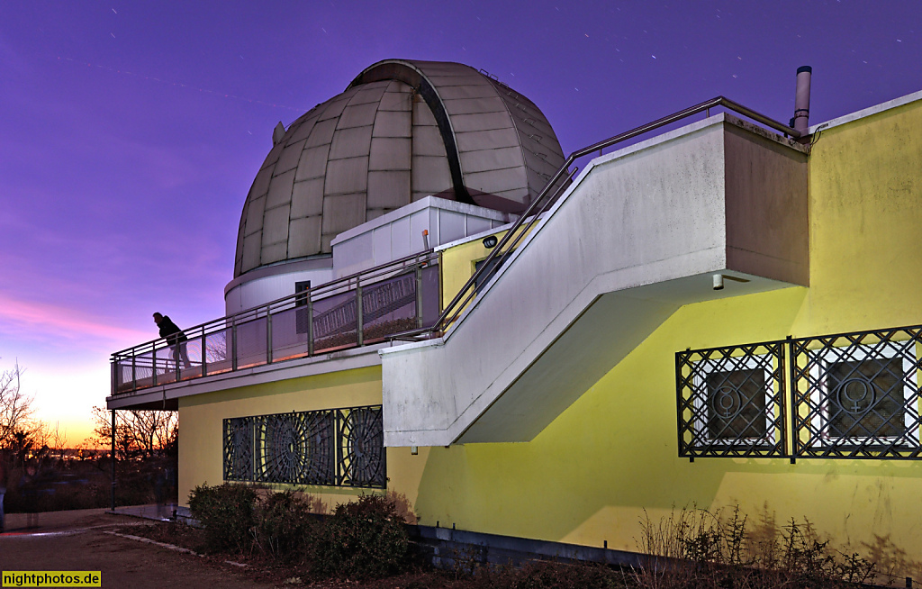 Berlin Schöneberg Wilhelm-Foerster-Sternwarte auf dem Insulaner erbaut 1961-1963
