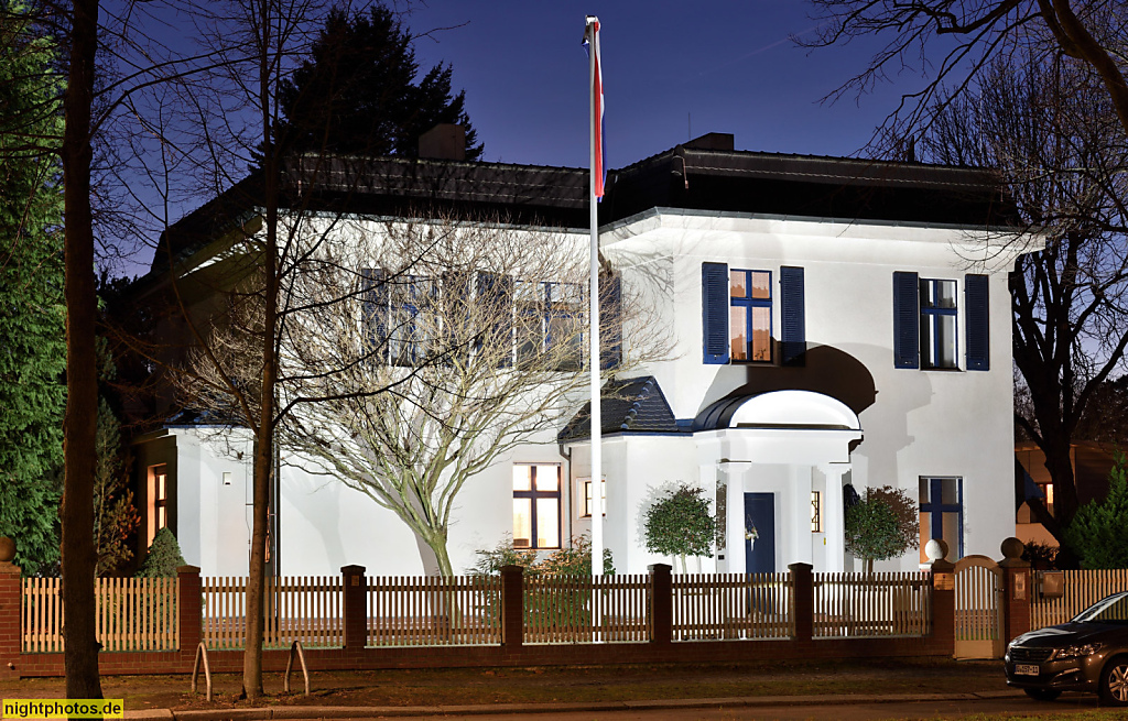 Berlin Dahlem Botschafter Residenz der Slowakischen Republik in der Podbielskiallee