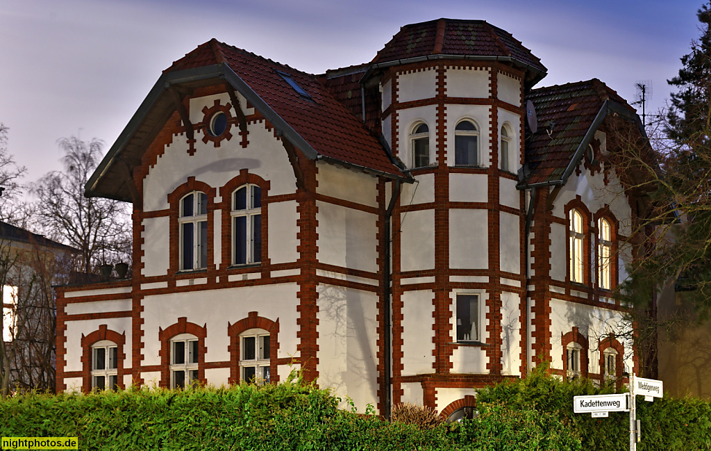 Berlin Lichterfelde Wohnhaus der Deutschen Volksbaugesellschaft im Kadettenweg 69 erbaut 1891-1893 von Architekt Stoemberg