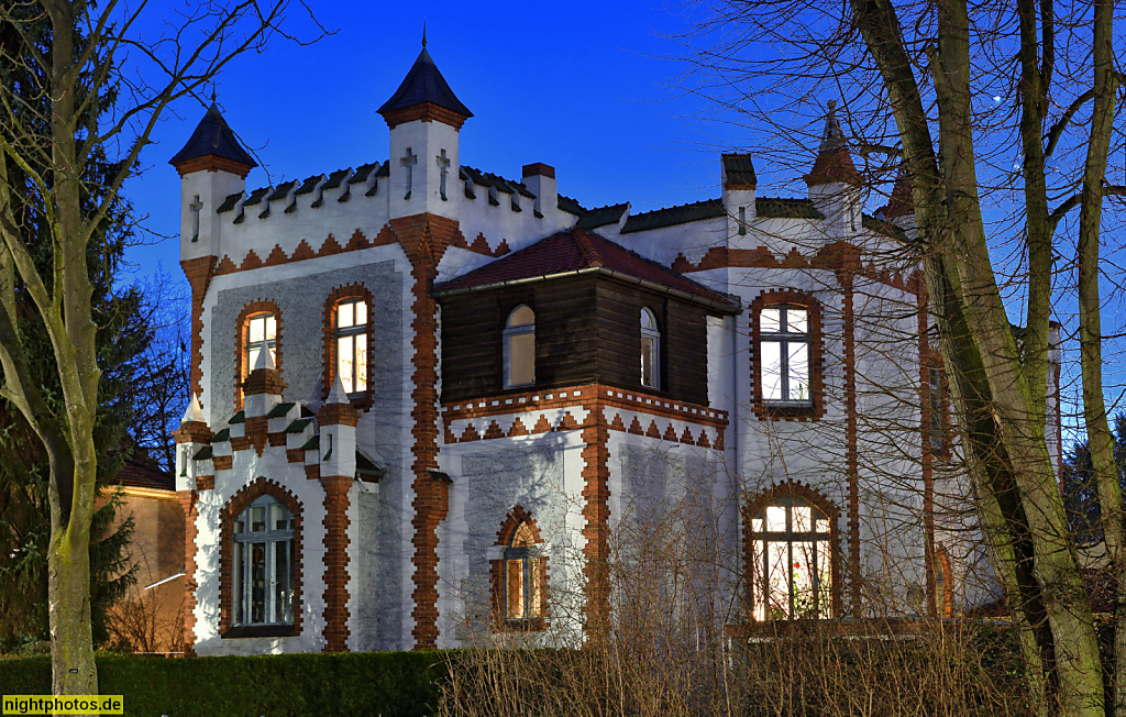 Berlin Lichterfelde Landhaus in der Walter-Linse-Strasse 9 erbaut 1894-1895 von Architekt Gustav Lilienthal für Bauherr B. Rösing
