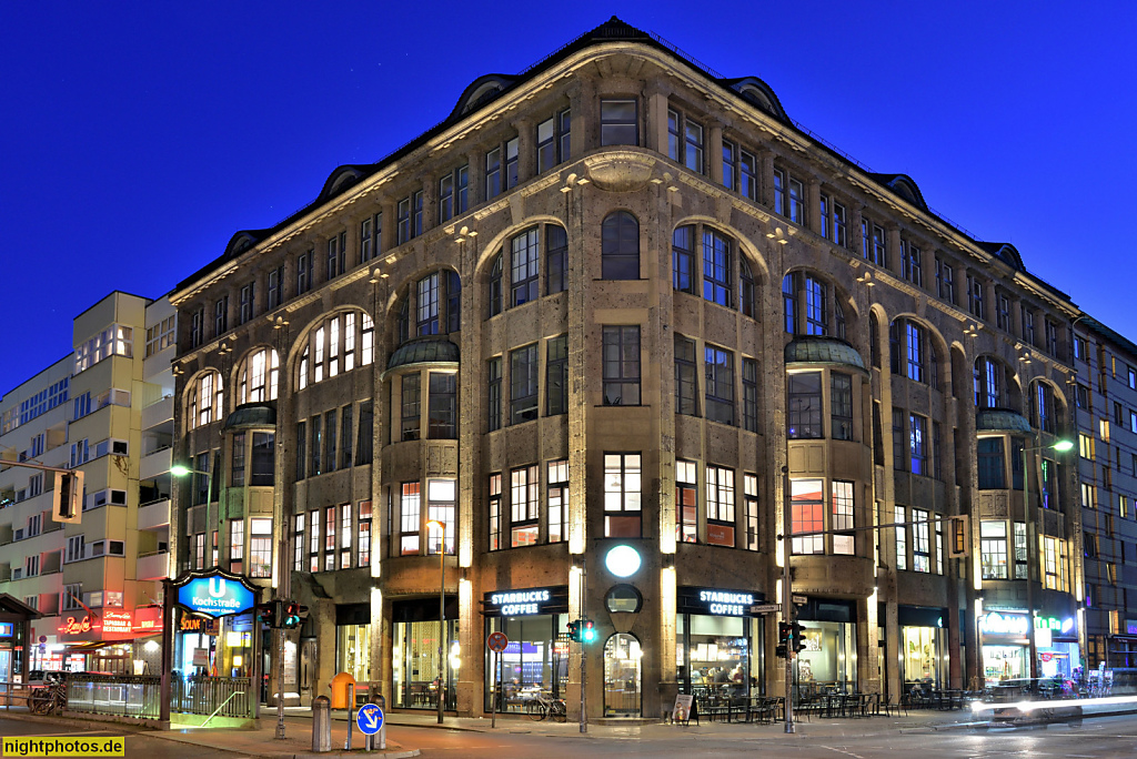 Berlin Kreuzberg Geschäftshaus erbaut 1910-1911 von J. Colani in der Friedrichstrasse Ecke Kochstrasse