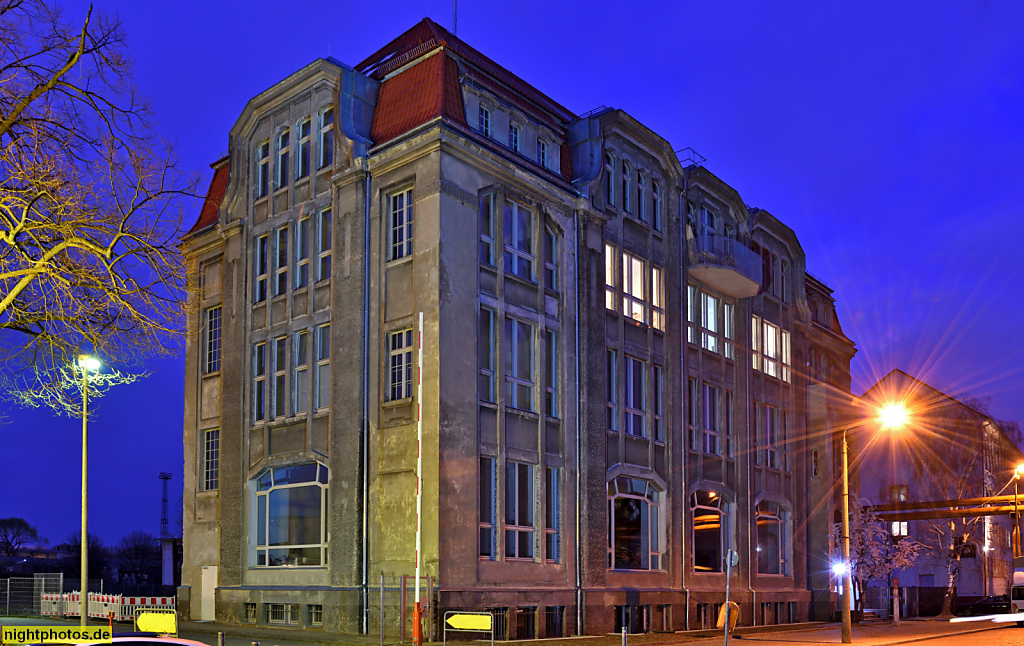 Berlin Hohenschönhausen Villa Heike erbaut 1910-1911 von Richard Lotts für Industriellen Richard Heike. Ehemals Teil des Untersuchungsgefängnisses des DDR-Ministeriums für Staatssicherheit