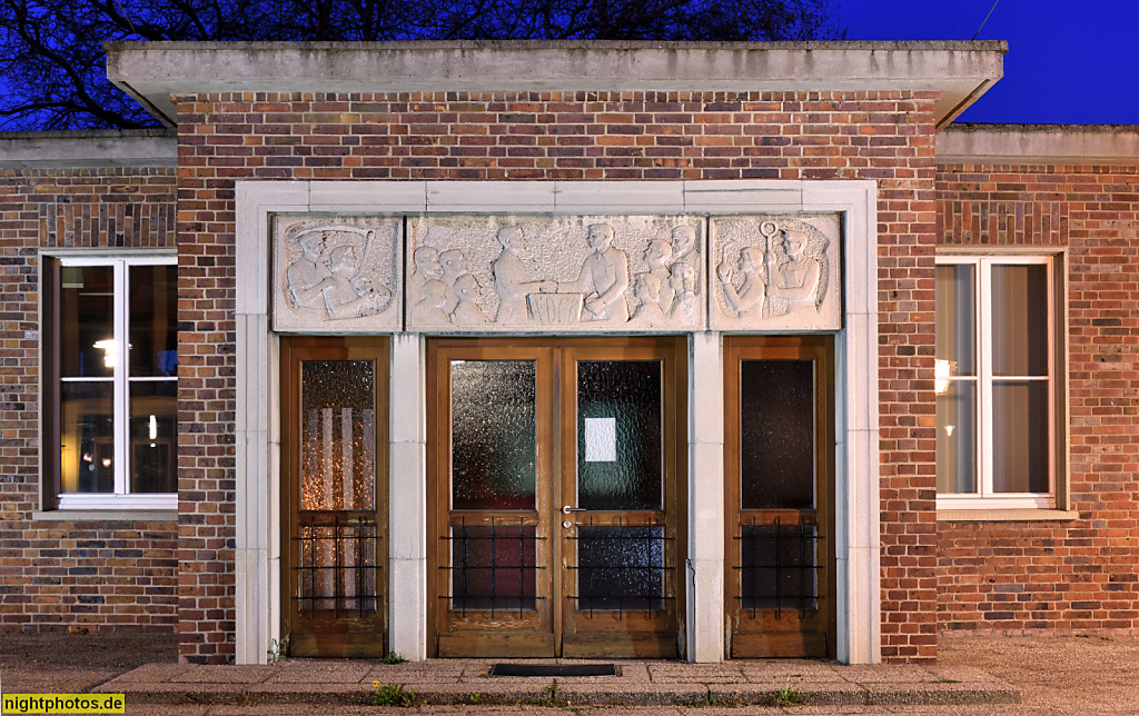 Bernau Schulungsstandort der Handwerkskammer Berlin erbaut 1928-1930 im Bauhaus-Stil als Bundesschule des ADGB von Hannes Meyer und Hans Wittwer. Meyer-Wittwer-Bau