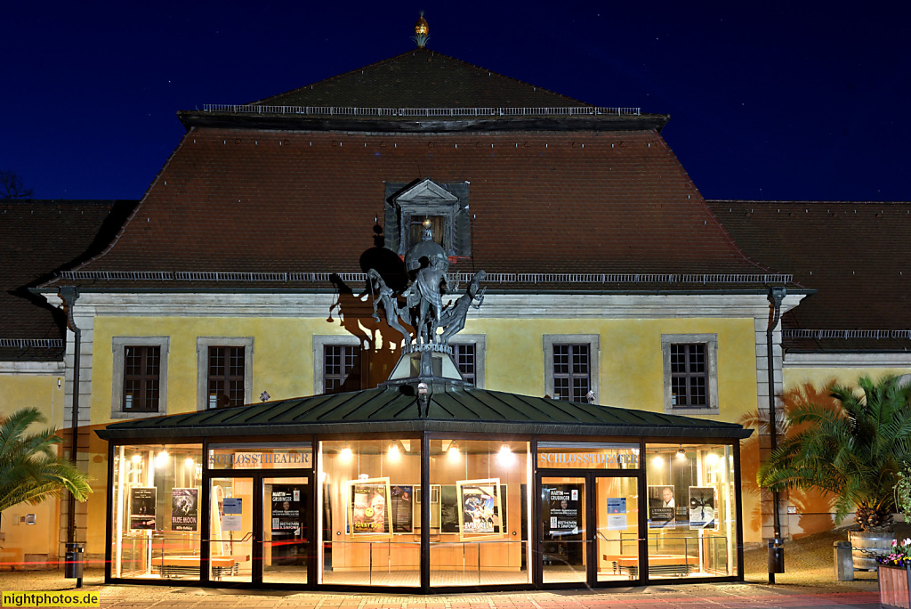 Fulda Stadtschloss. Portal Schlosstheater. Umbau zum Barockschloss 1708-1719 von Johann Dientzenhofer für Fürstabt Adalbert I. von Schleifras