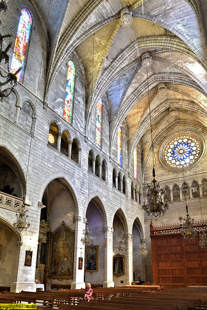 Mallorca Manacor Kirche Nostra Senyora dels Dolors erbaut Ende 19 Jhdt von Baumeister Rector Rubi. Turm von Architekt Gaspar Bennàssar i Moner