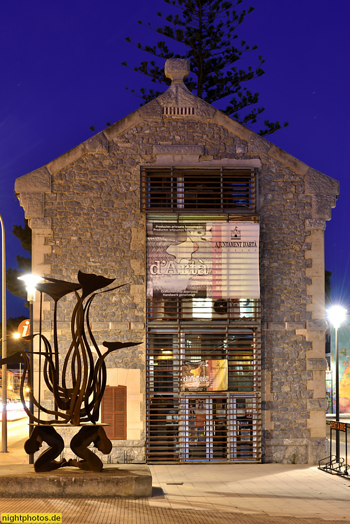 Mallorca Artà. Touristeninformation. 1977 stillgelegter Endbahnhof der Strecke von Manacor