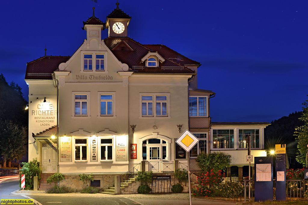 Bad Schandau Ortsteil Schmilka. Appartments Villa Thusnelda mit Cafe Richter. Ehemals von Rudolf Hering betrieben. Erbaut ca 1890 als Grenzschutz-Dienststelle