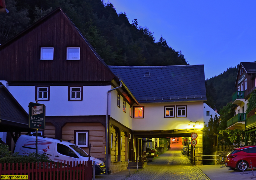 Bad Schandau Ortsteil Schmilka. Umgebinde Wohnhaus erbaut im 17 Jahrhundert