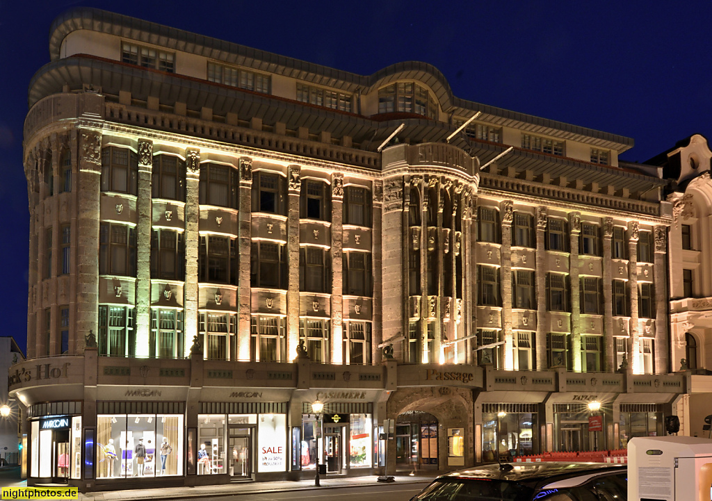 Leipzig Geschäftshaus Speck's Hof erbaut 1908-1909 von Franz Hänsel als Messepalast in der Reichsstrasse 4-6. Fassade aus Trachytuff