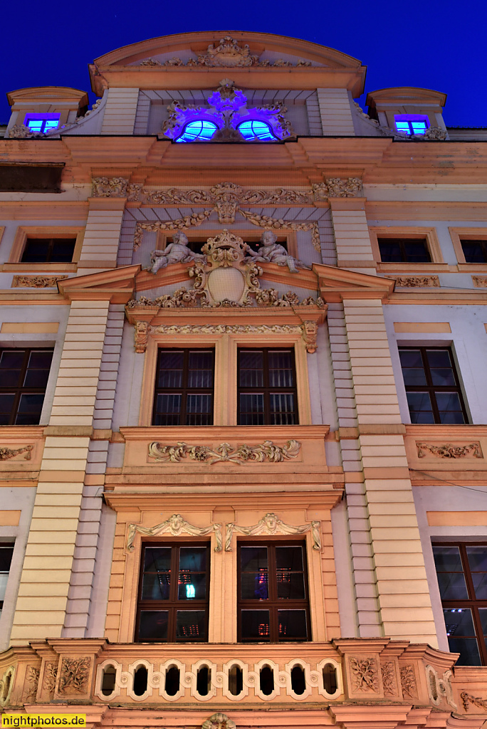 Leipzig Romanushaus erbaut 1701-1704 v Ratsmaurermeister Johann Gregor Fuchs fuer Buergermeister Franz Conrad Romanus. Stadtpalais in Leipziger Barockarchitektur. Risalit Katharinenstrasse