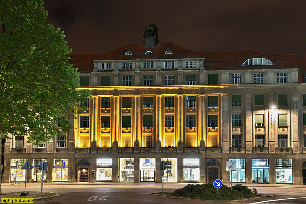 Leipzig Geschäftshaus Lipanum erbaut 1914-1915 von Peter Dybwads. Monumentalfassade