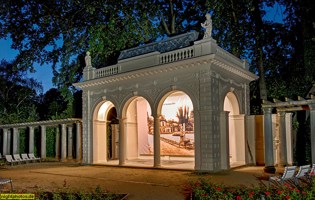 Berlin Pankow Rosenpavillon im Bürgerpark. Gestaltet als Landschaftspark 1863-1864 von Wilhelm Perring für Zeitungsverleger Hermann Killisch-Horn