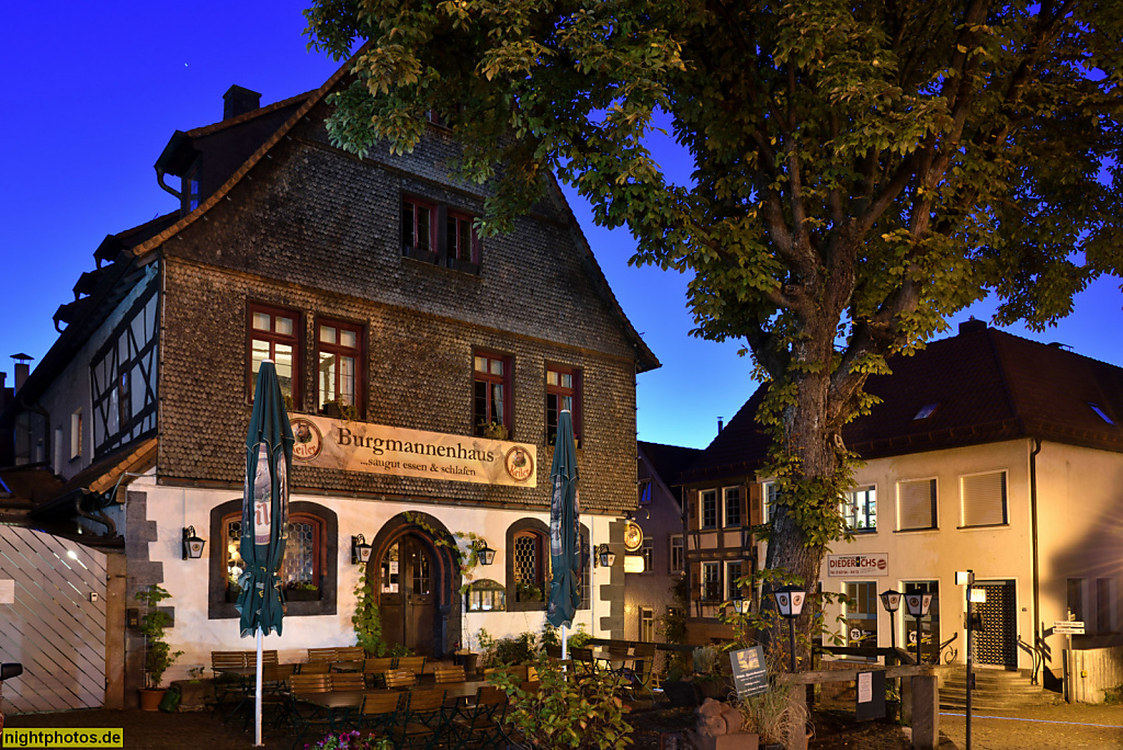 Steinau an der Strasse. Burgmannenhaus am Marktplatz. Erbaut im 16. Jahrhundert vom Steinauer Werkmeister Asmus