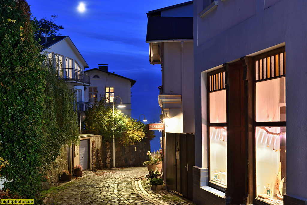 Rügen Sassnitz Bachpromenade in der Altstadt